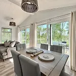 Eden Retreat *