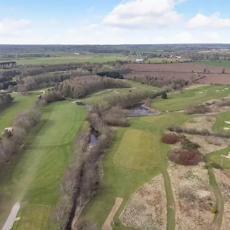 Eden Retreat Holiday park *