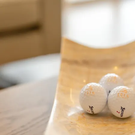 假日公园 Eden Retreat *