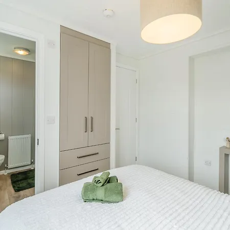 假日公园 Eden Retreat *