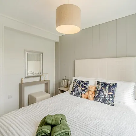 Eden Retreat 假日公园