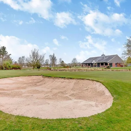 Prázdninový areál Eden Retreat