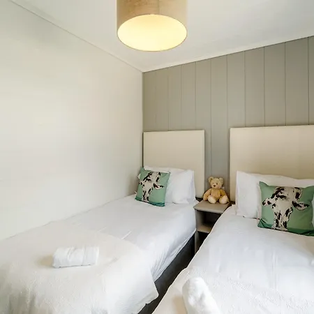 Prázdninový areál Eden Retreat *